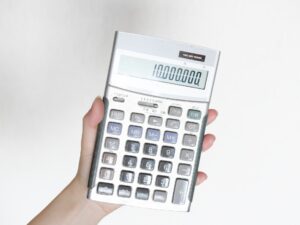 個人事業主の売上が1000万円を超えたら