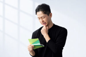 税金貧乏だと感じている個人事業主の男性