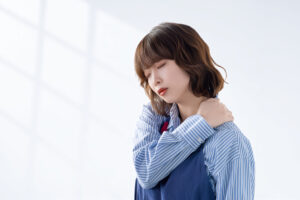 個人事業主家族の手伝いを無給でしている女性